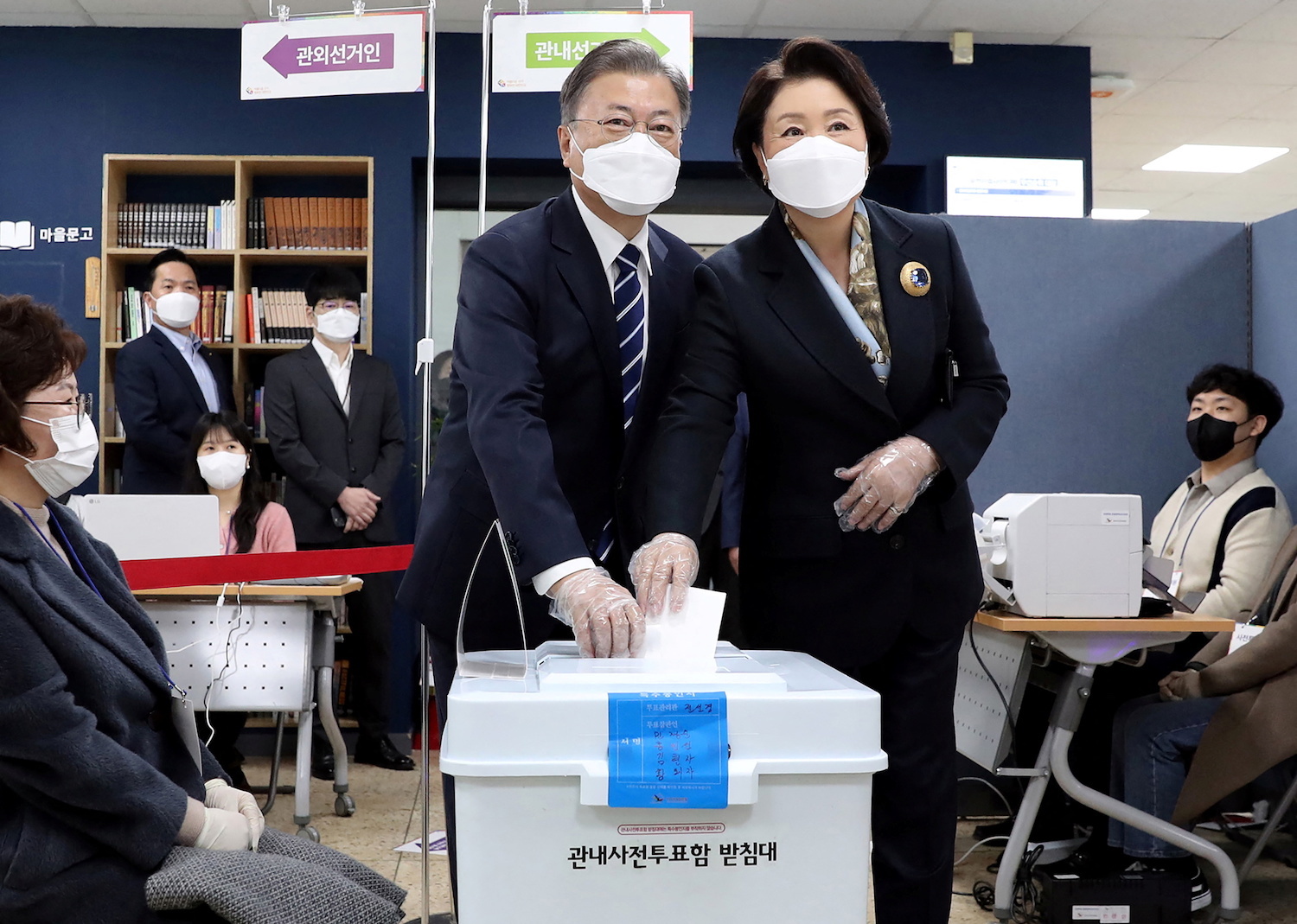 Early Voting Begins Ahead Of South Korea's Presidential Election - CGTN