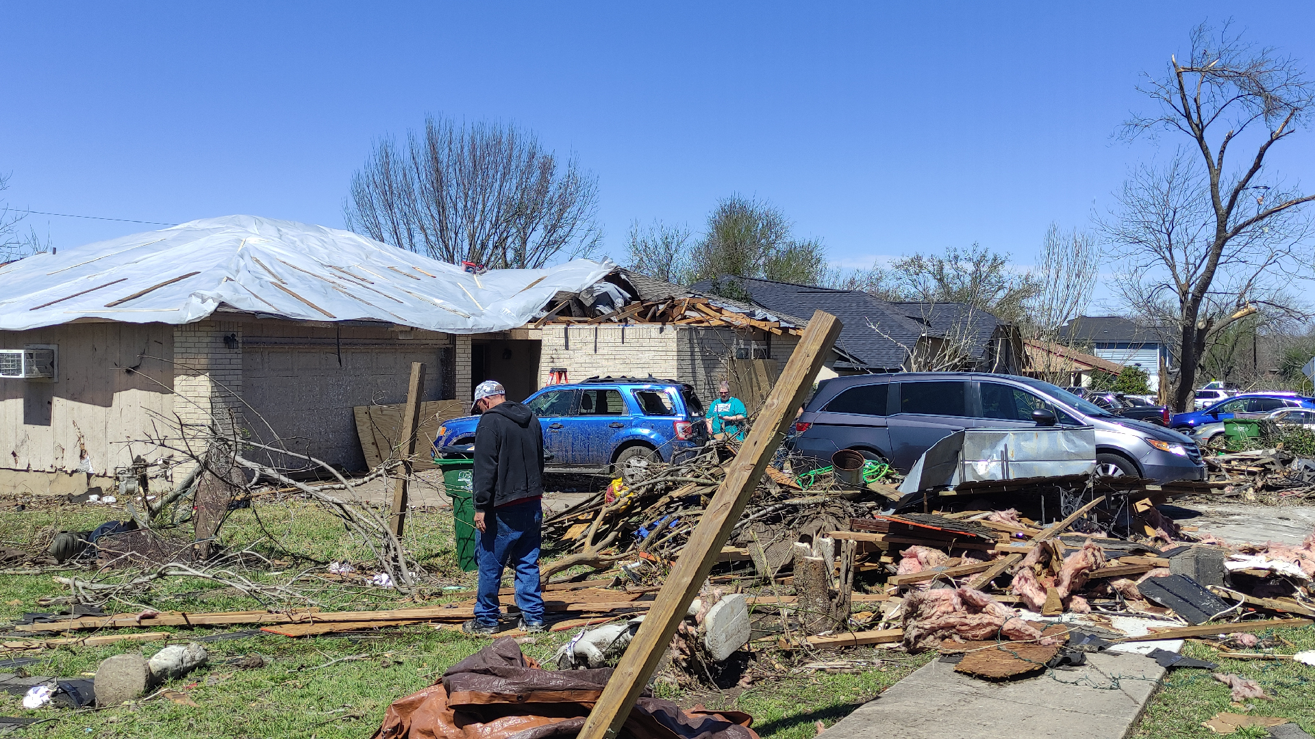 Tornadoes touch down in Texas - CGTN