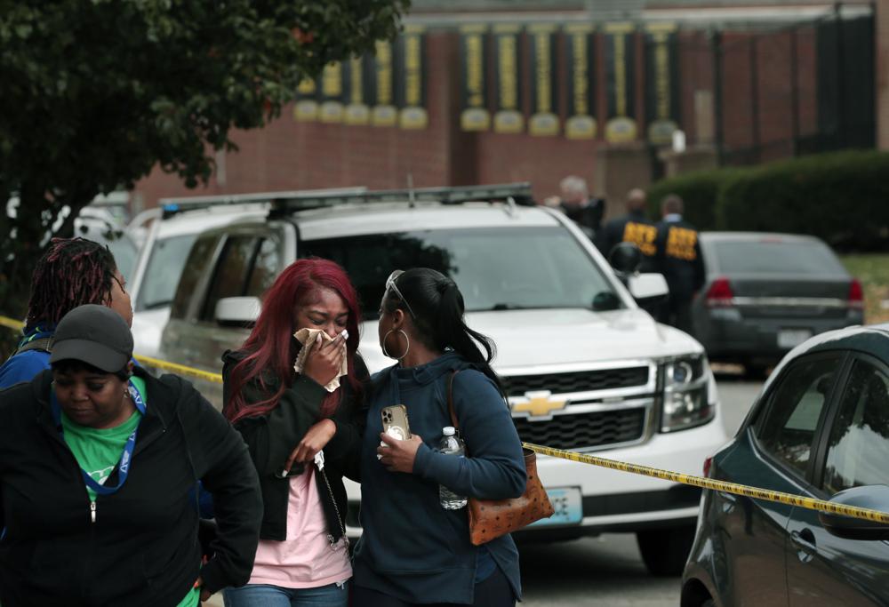 St. Louis school gunman was armed with 600 rounds of ammunition