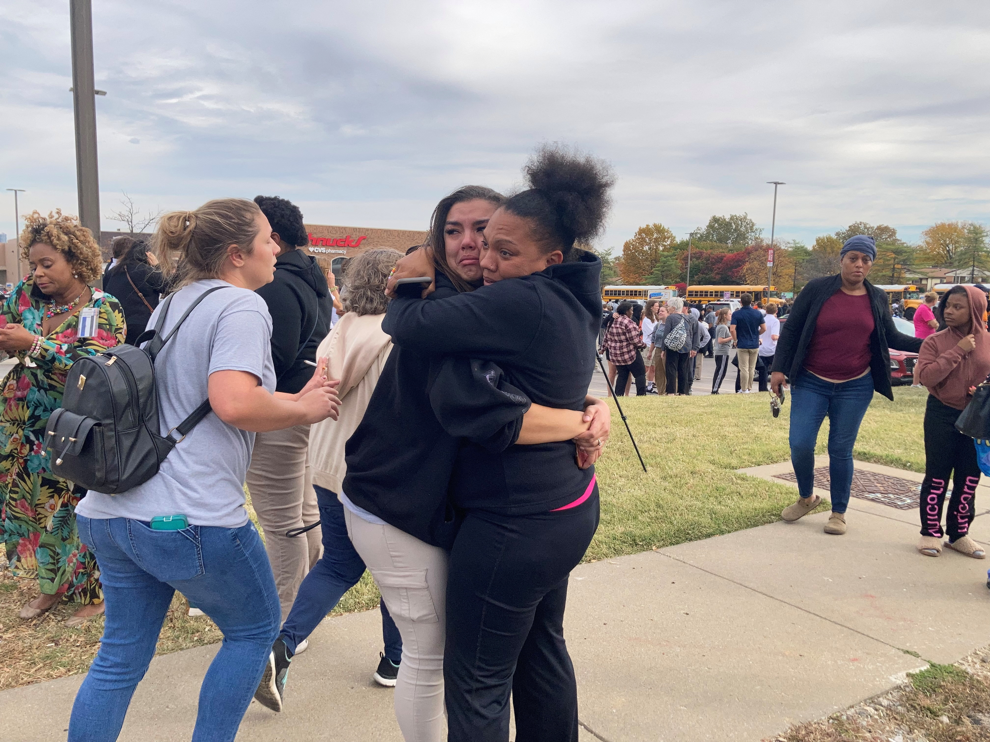 St. Louis school gunman was armed with 600 rounds of ammunition