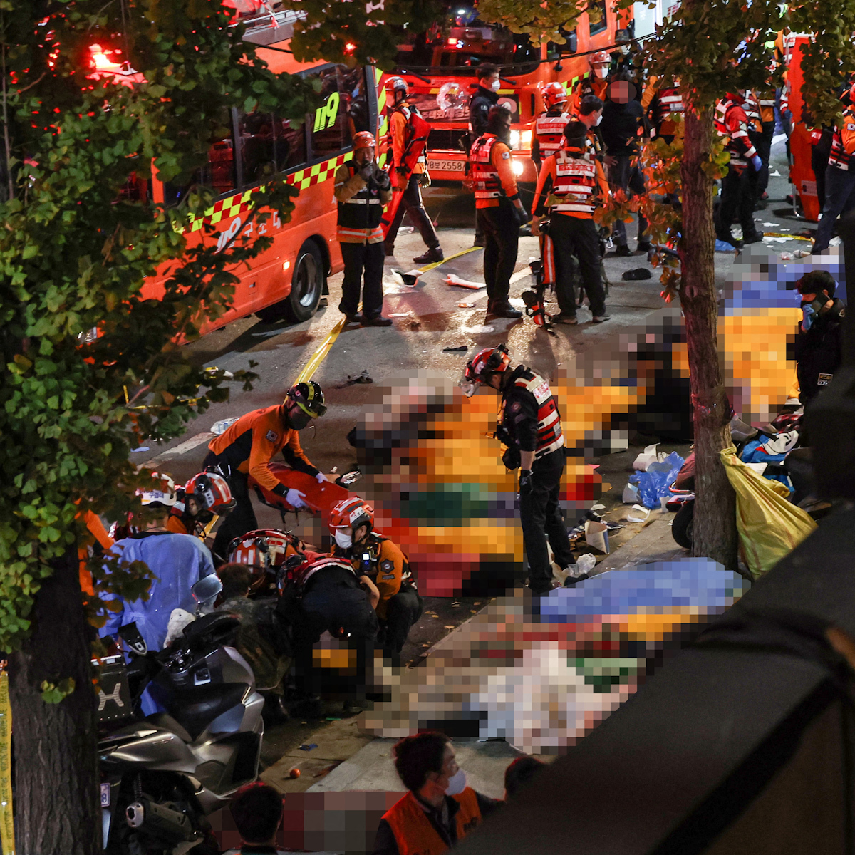 At least 149 people dead after crowd surge in Seoul 