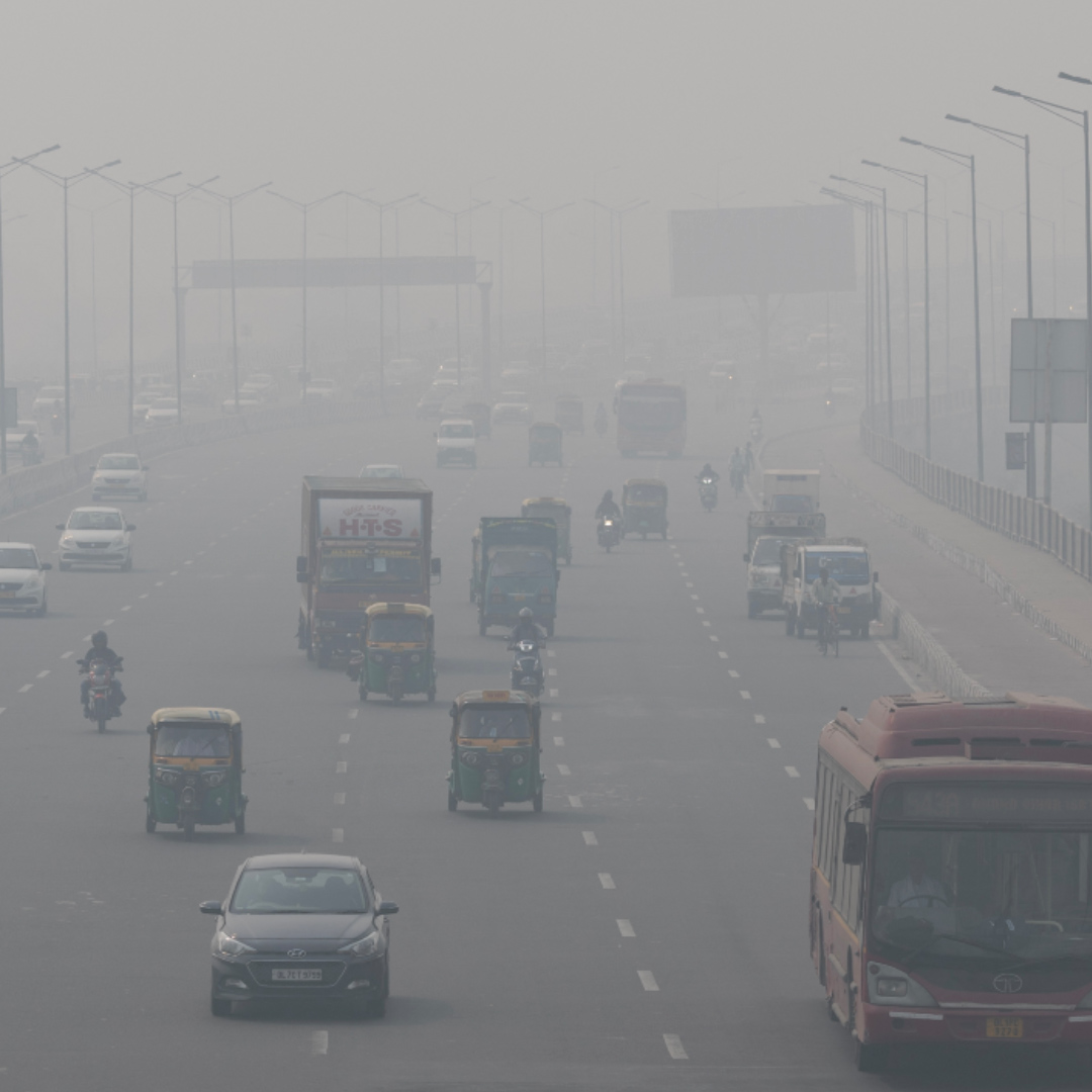 Hazardous air pollution hits Delhi