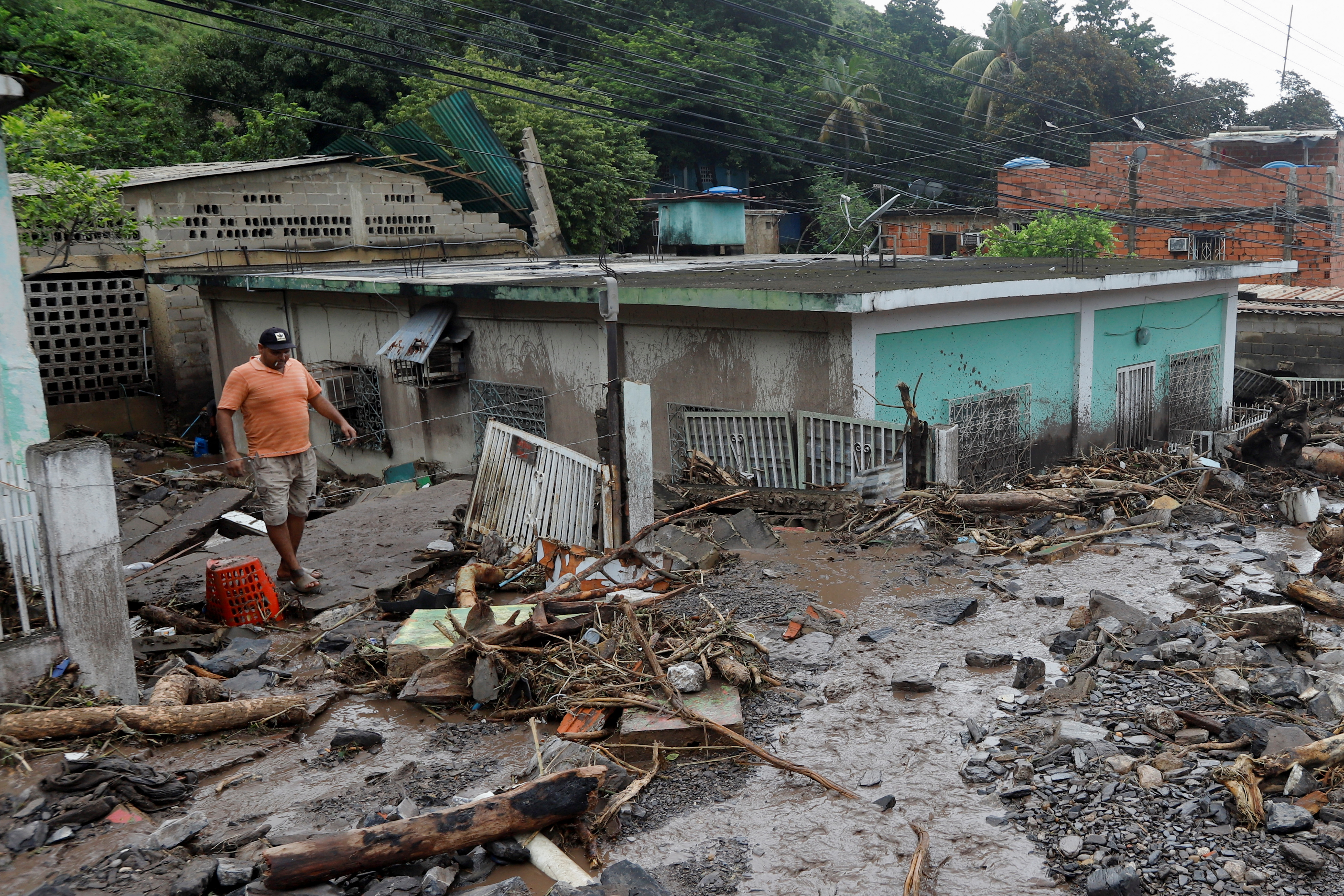 At least seven killed in Venezuela landslides and heavy rains 