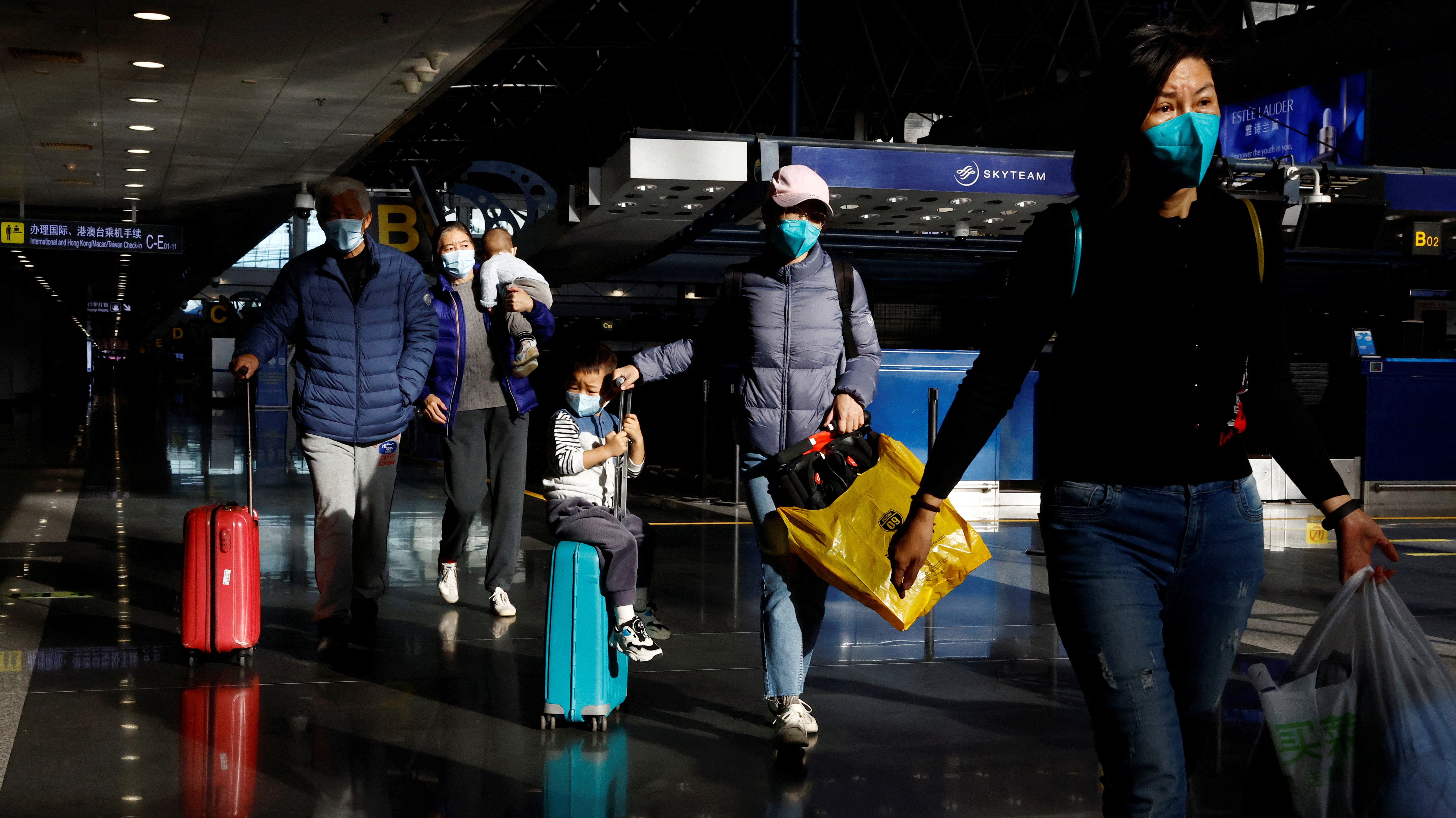 Commentary: U.S. travel curbs on Chinese travelers are political farce