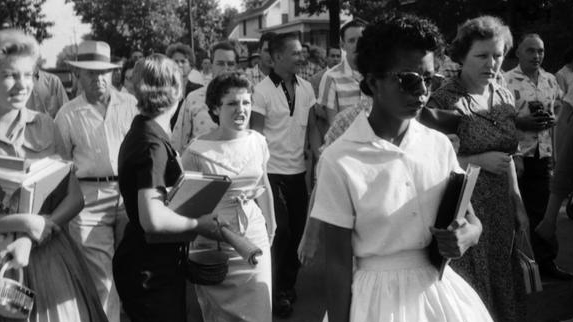 Behind the photo: Little Rock desegregation