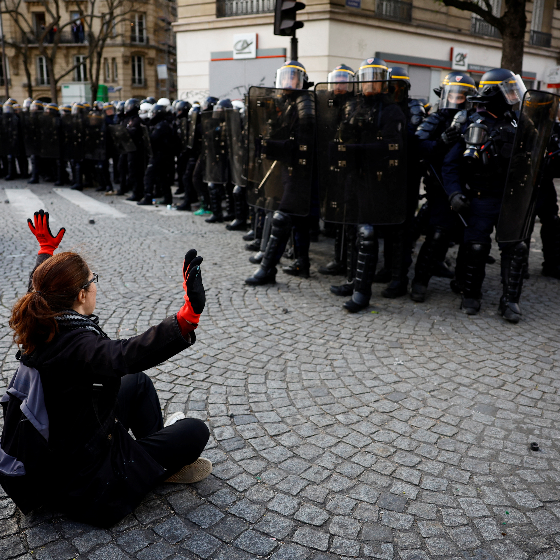 Photos from the 11th day of French protest and general strike