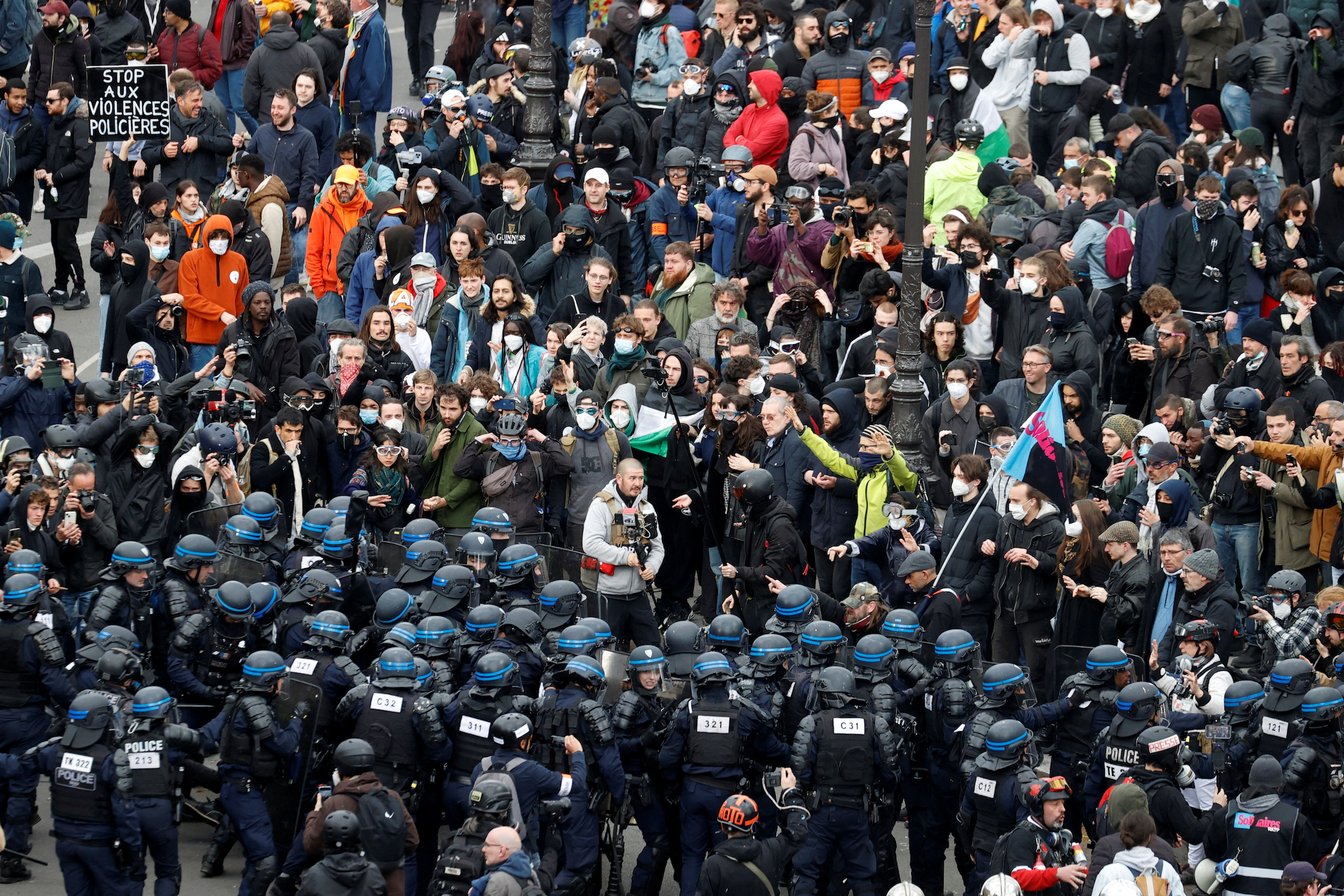 More pension protests in France ahead of Constitutional Council vote