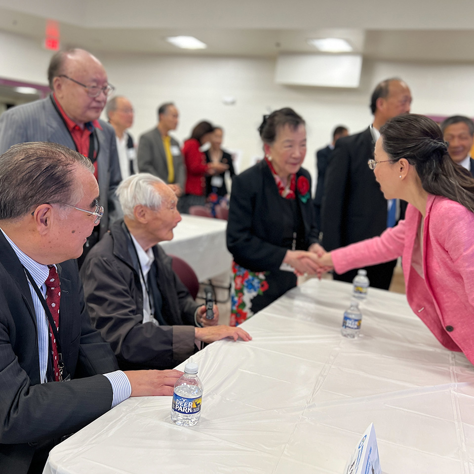 Click left or right arrow to see more