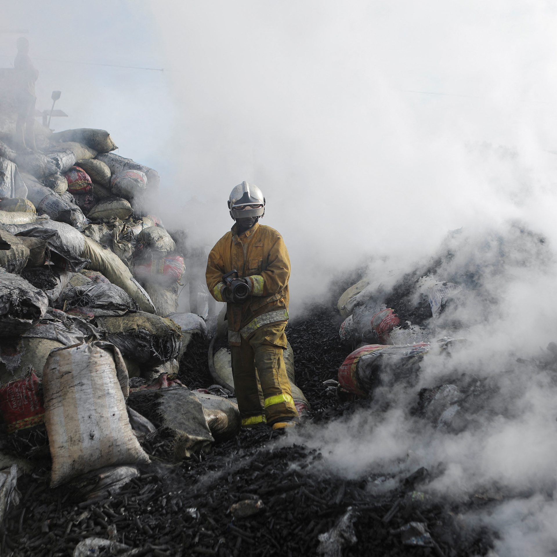 Fire engulfs Haitian street market, exacerbating economic struggles