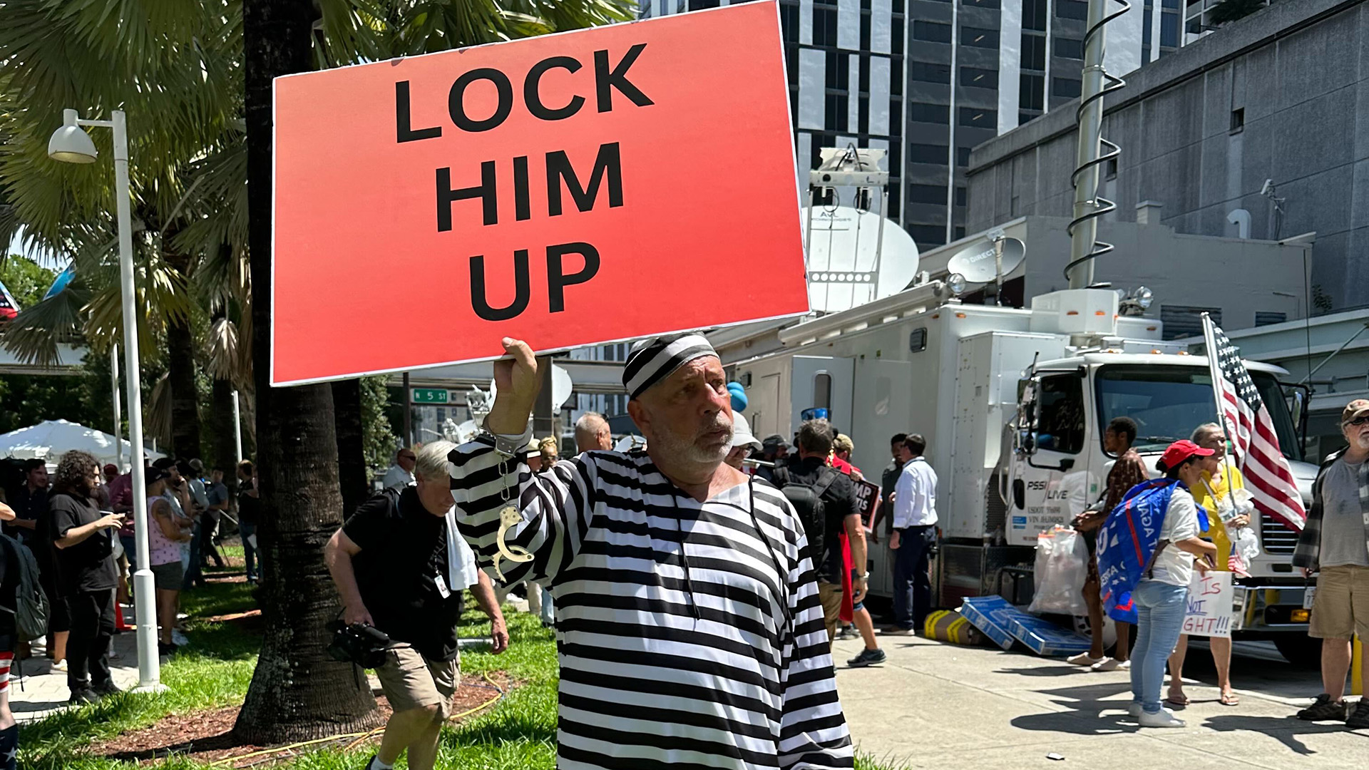 Trump pleads 'not guilty' to 37 federal charges