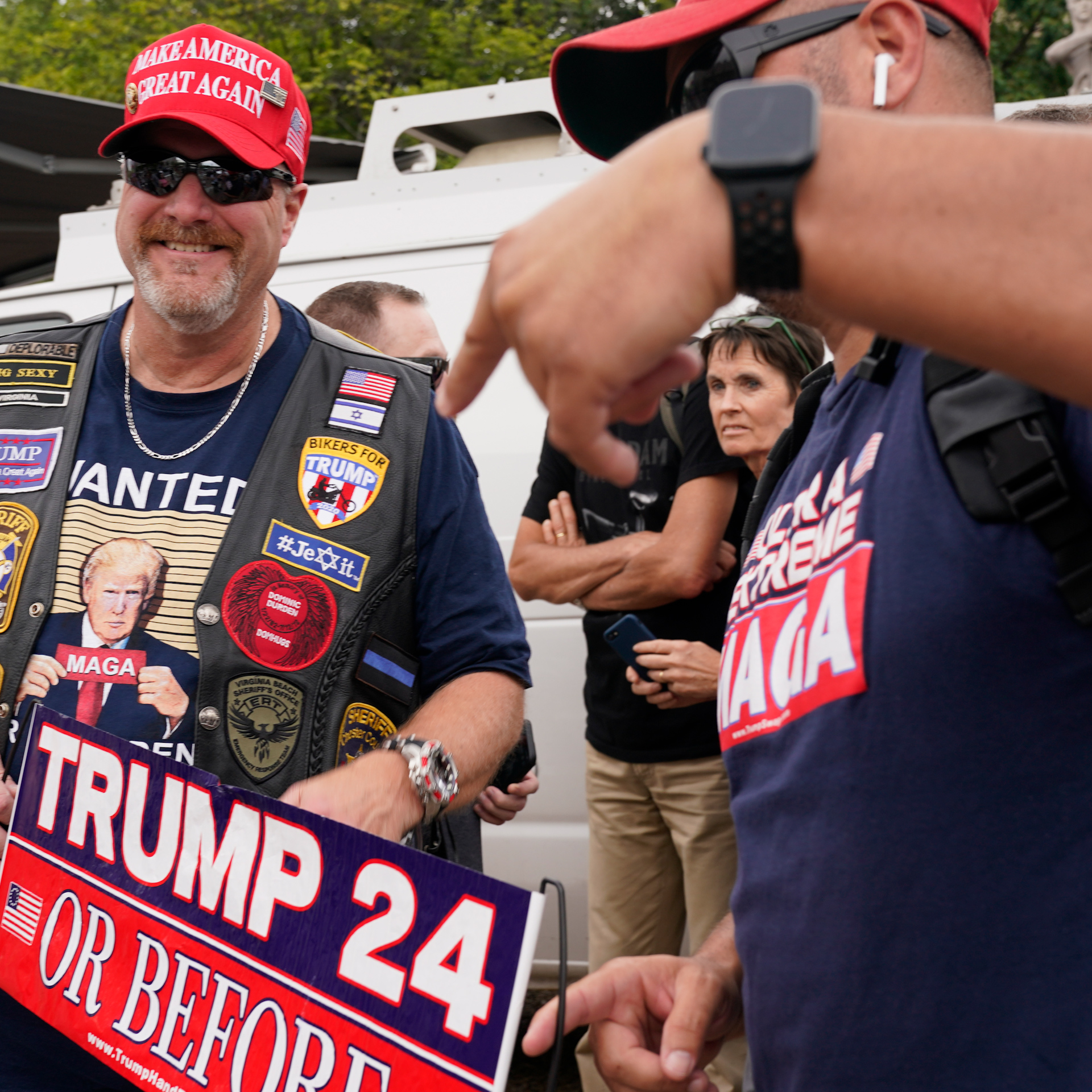 Trump faces charges of election interference in court 