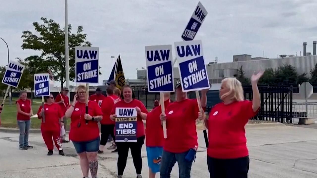 UAW strike expands to 38 locations in 20 U.S. states CGTN