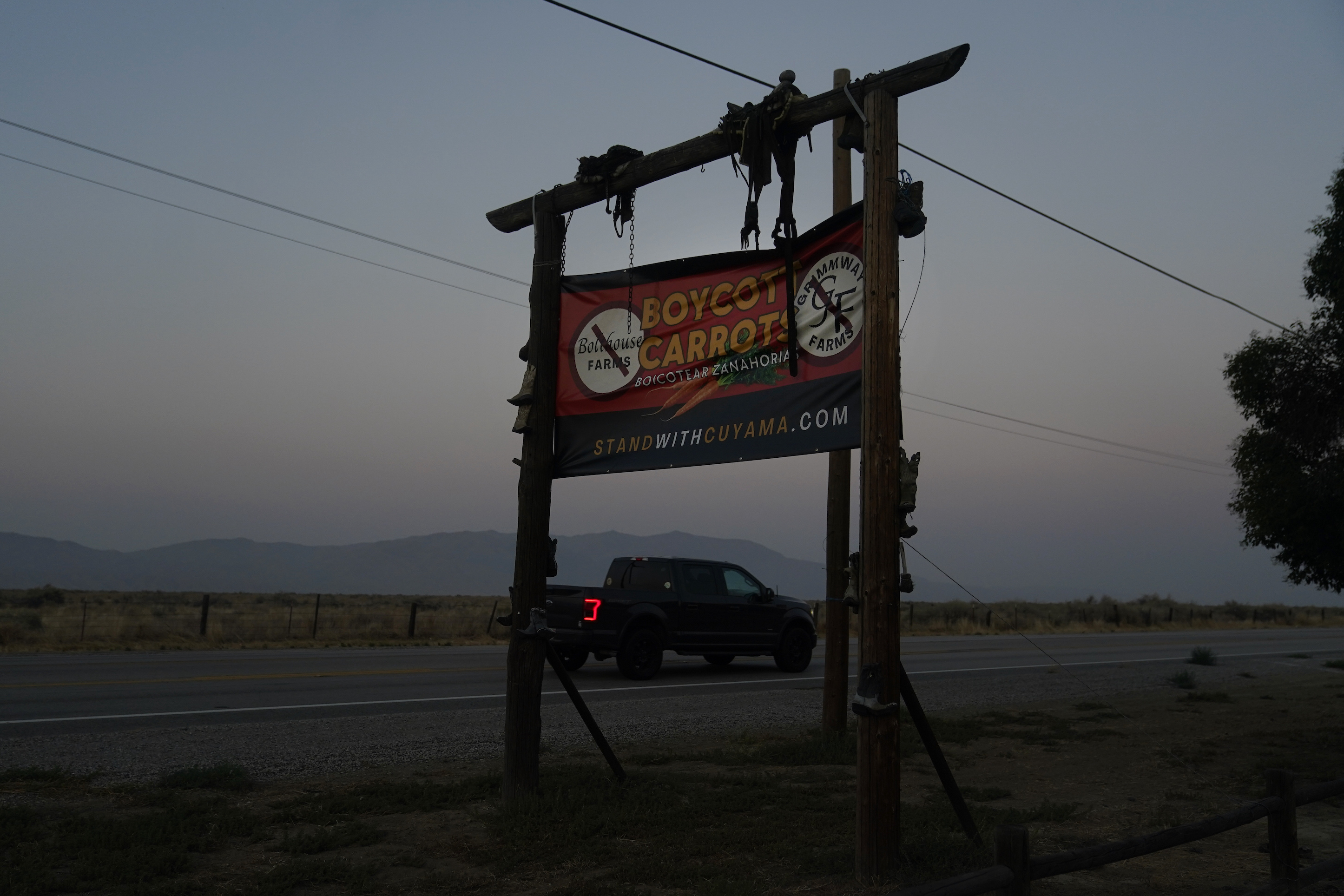 Locals call for a carrot boycott over groundwater usage in California