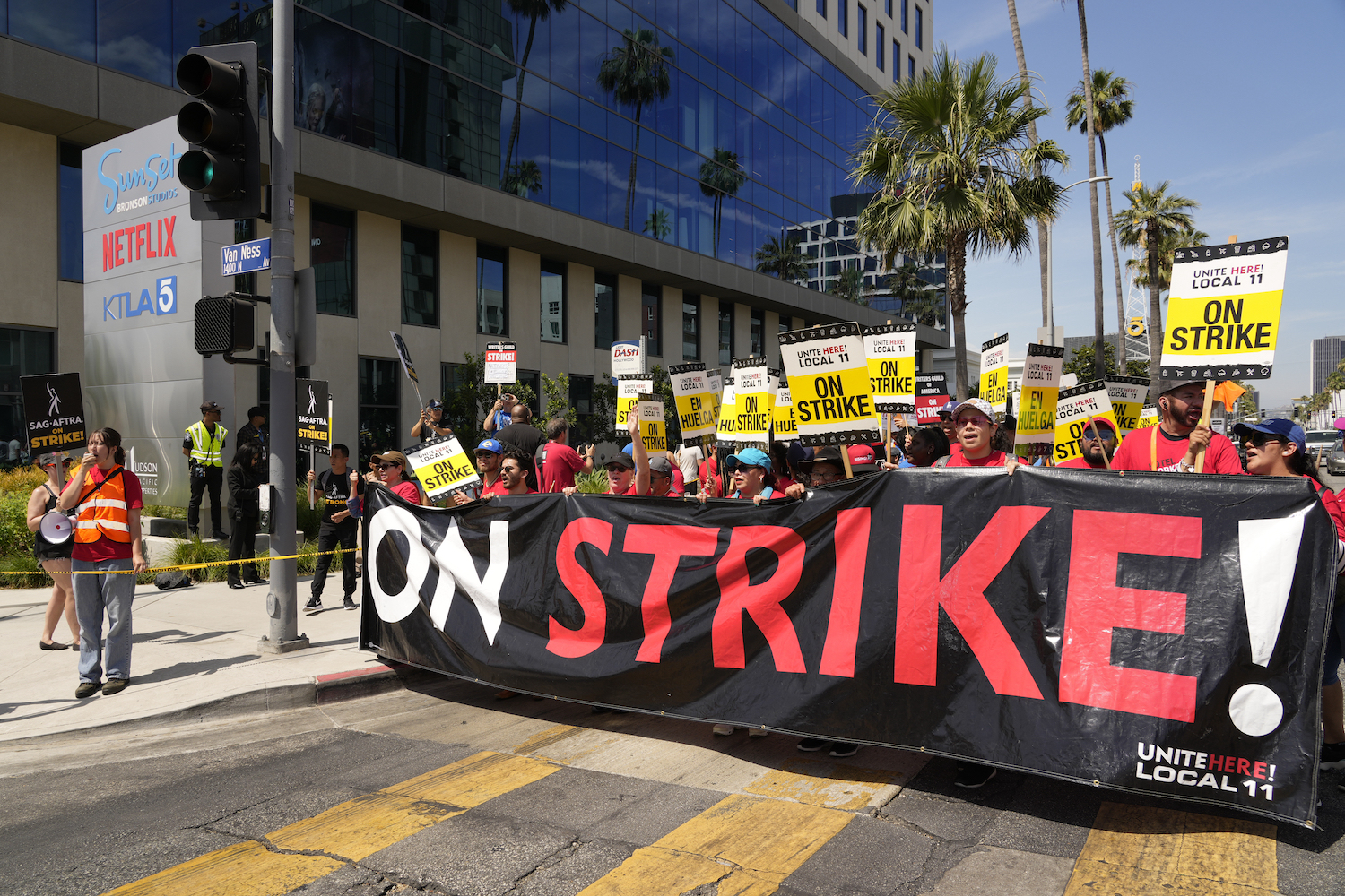 Actors still on strike after talks with studios fail