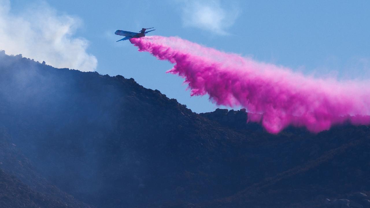 California Wildfire Forces Thousands Of Evacuations - CGTN