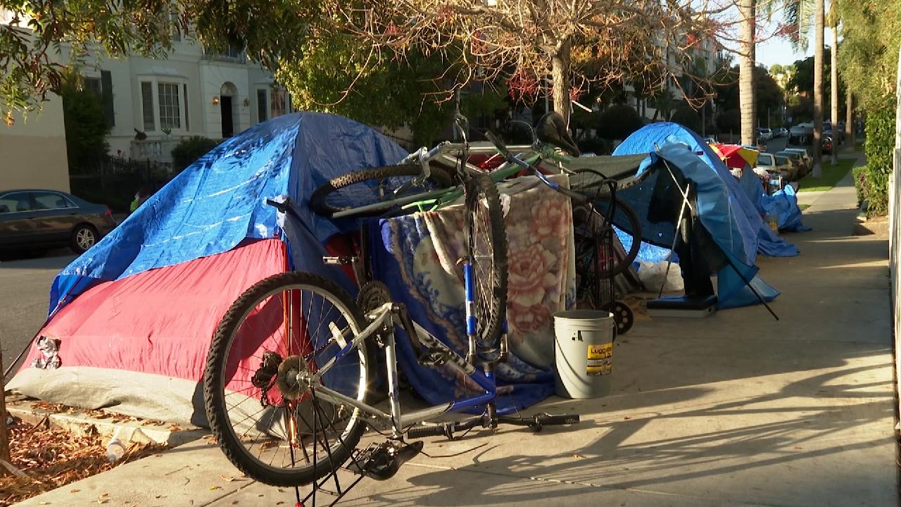 U.S. homelessness hits historic high in 2024 - CGTN