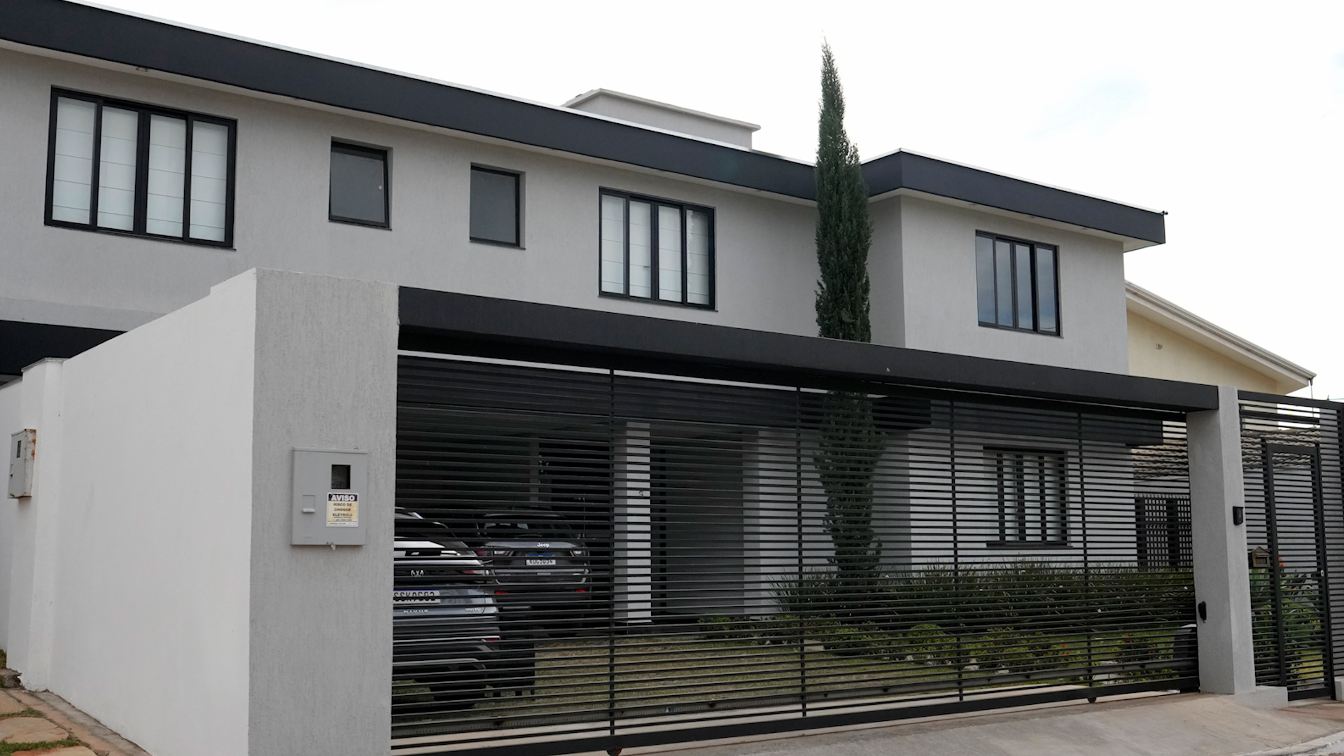 Brazil's Supreme Court orders house arrest for Bolsonaro