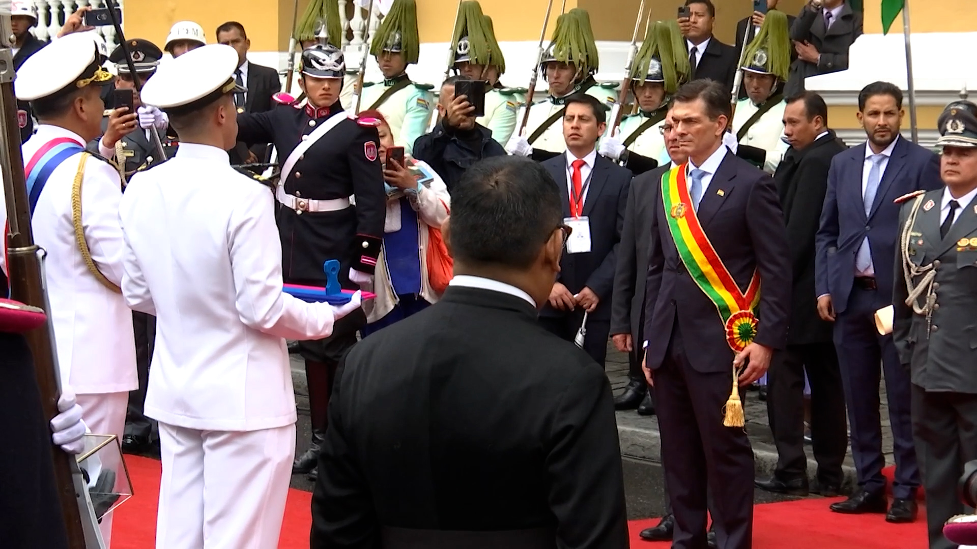 Bolivia inaugurates new president amid major economic crisis 