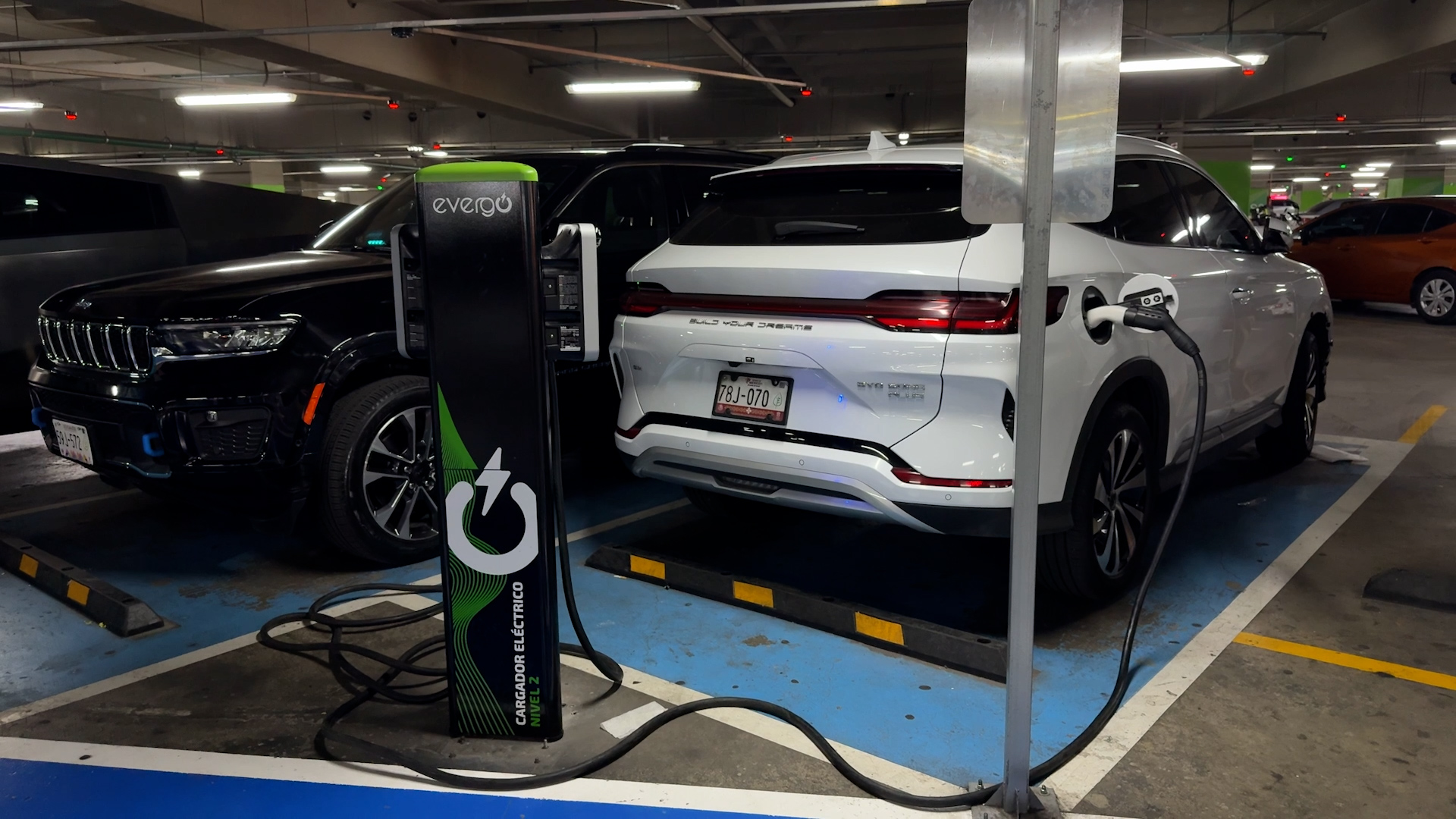 Chinese EV maker announces plans to expand charging stations in Mexico