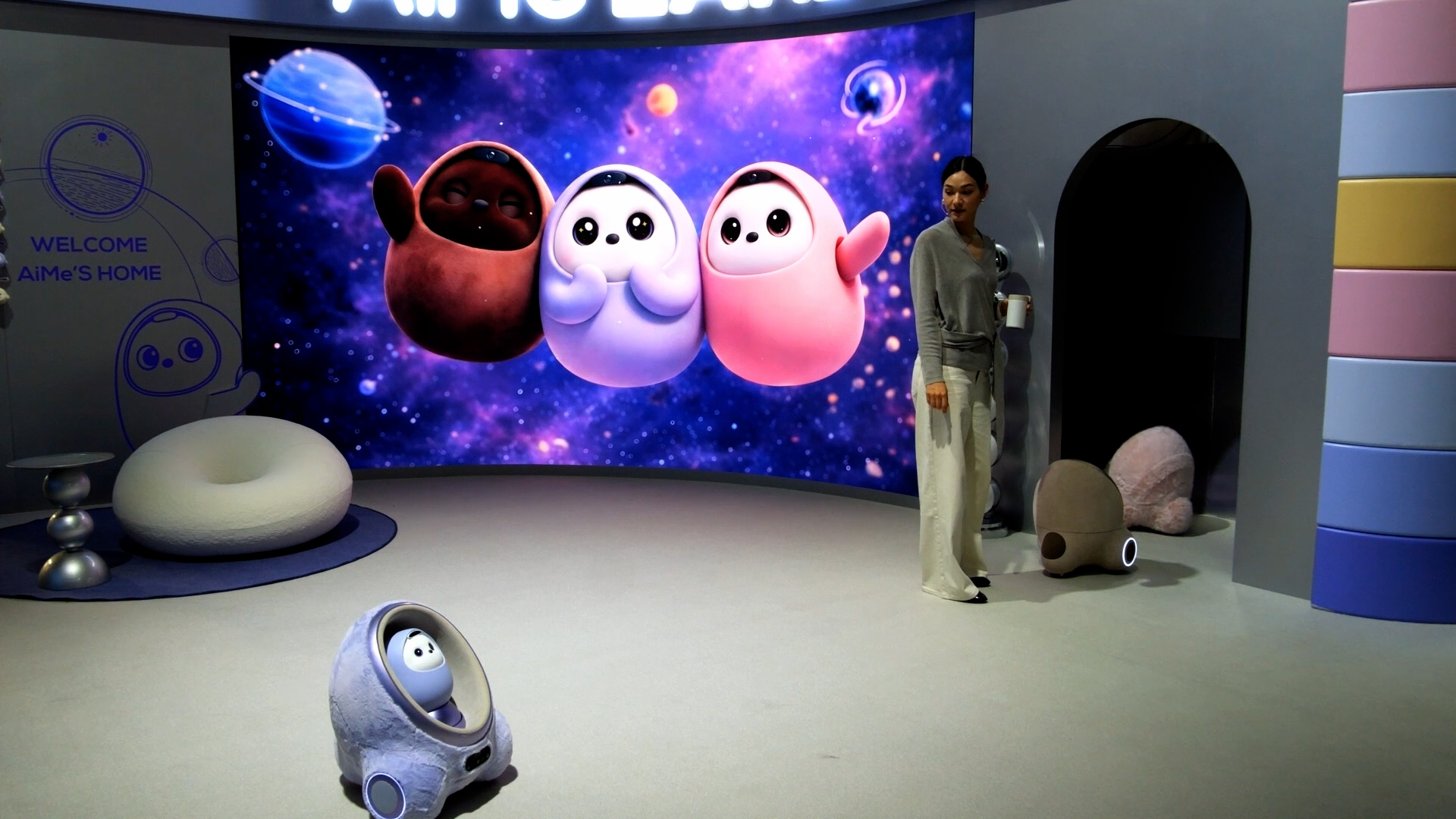 Humanoid robotics raise new buzz at CES