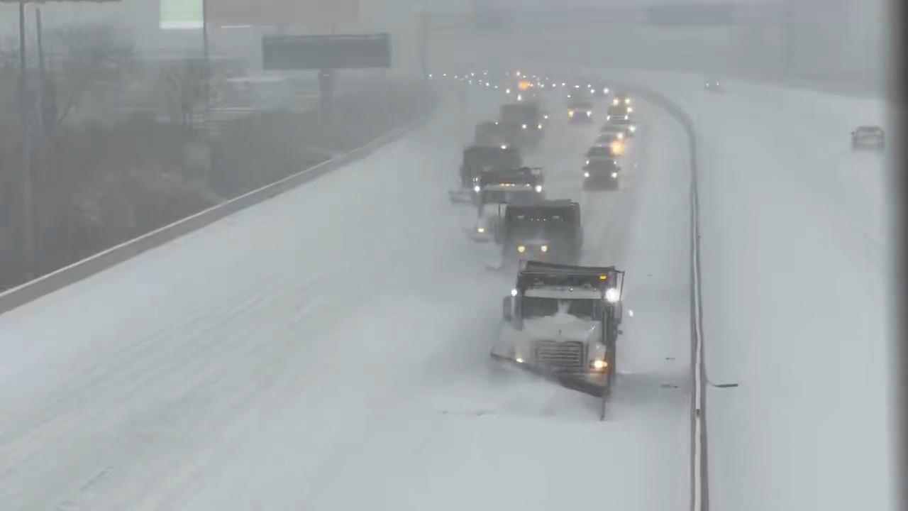 U.S. cities face power outages and travel chaos amid winter storm - CGTN