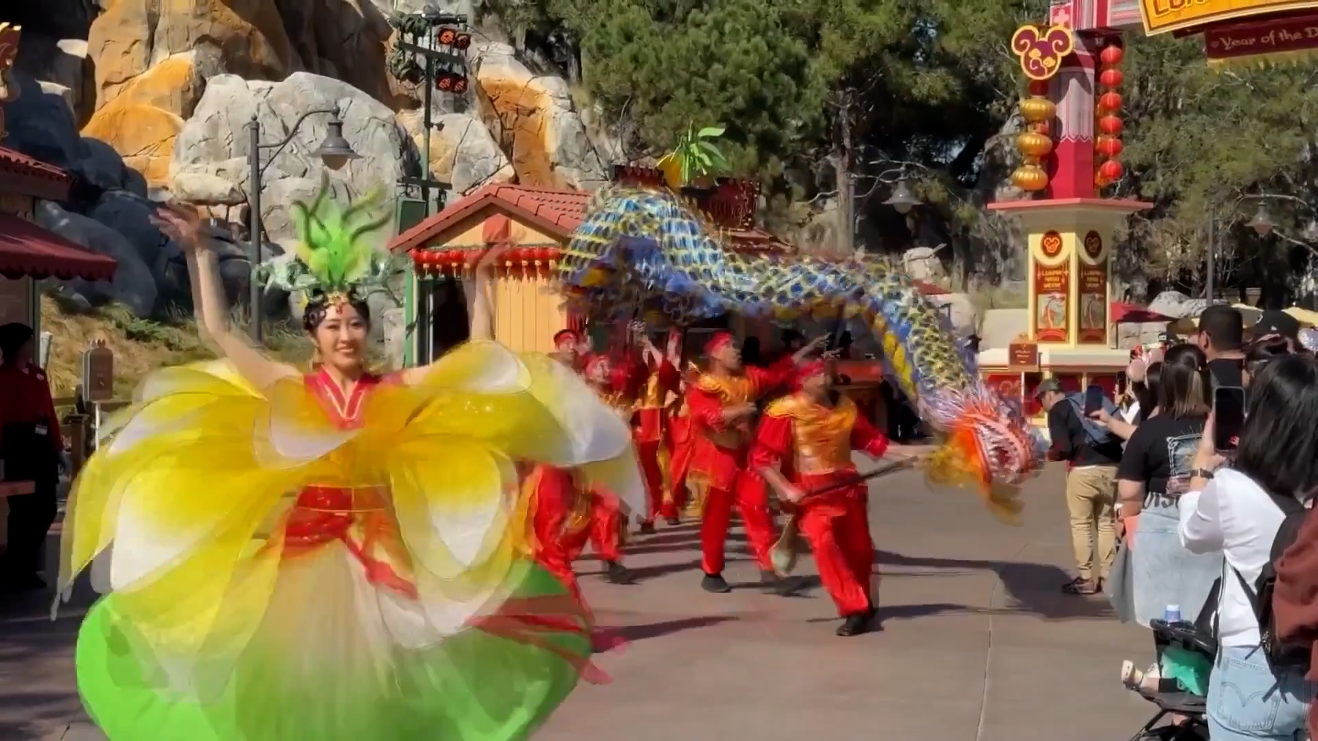 Disneyland sees attendance drop, affecting its CNY