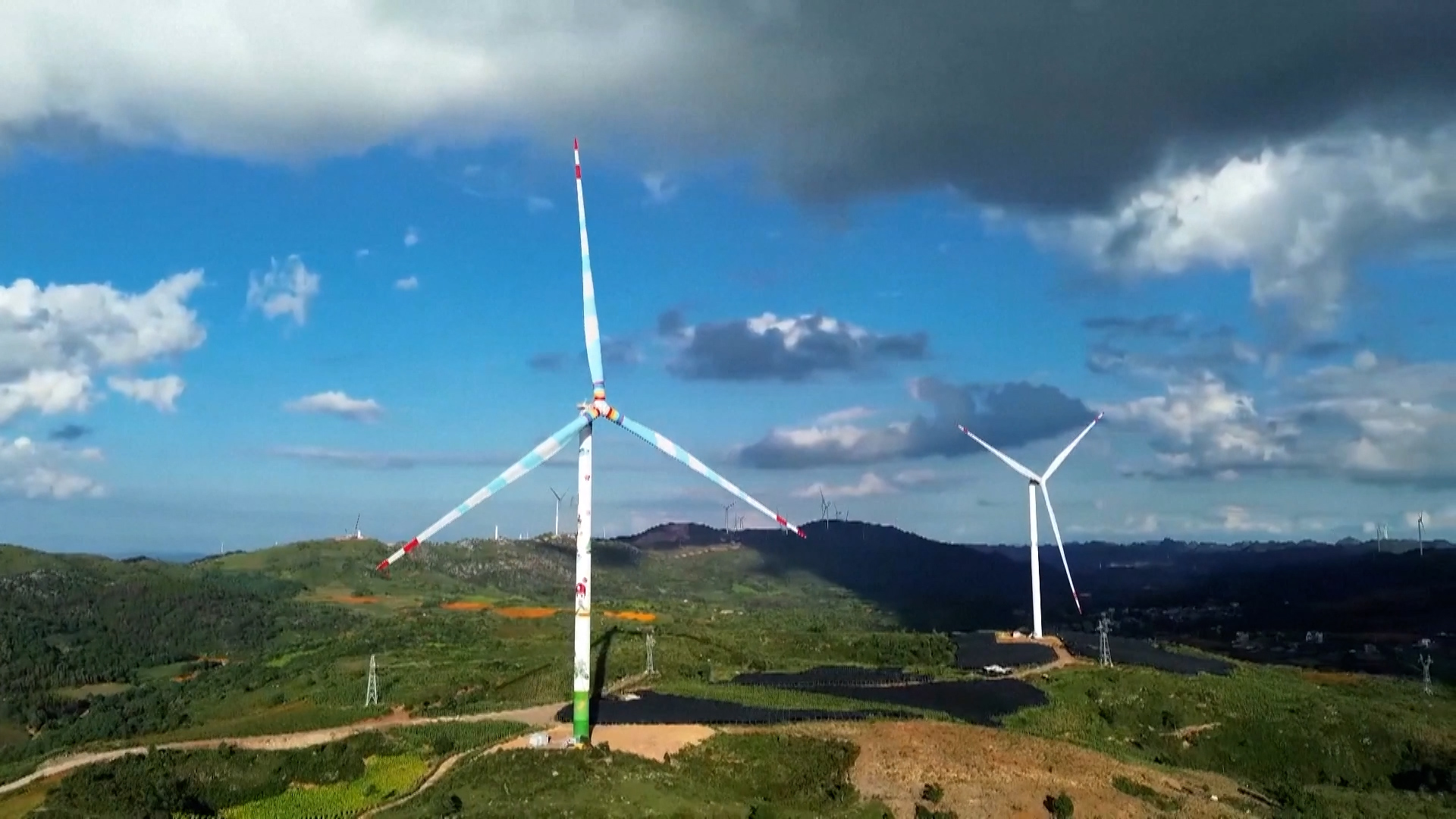 Chinese company works to bring more renewable energy to Canada