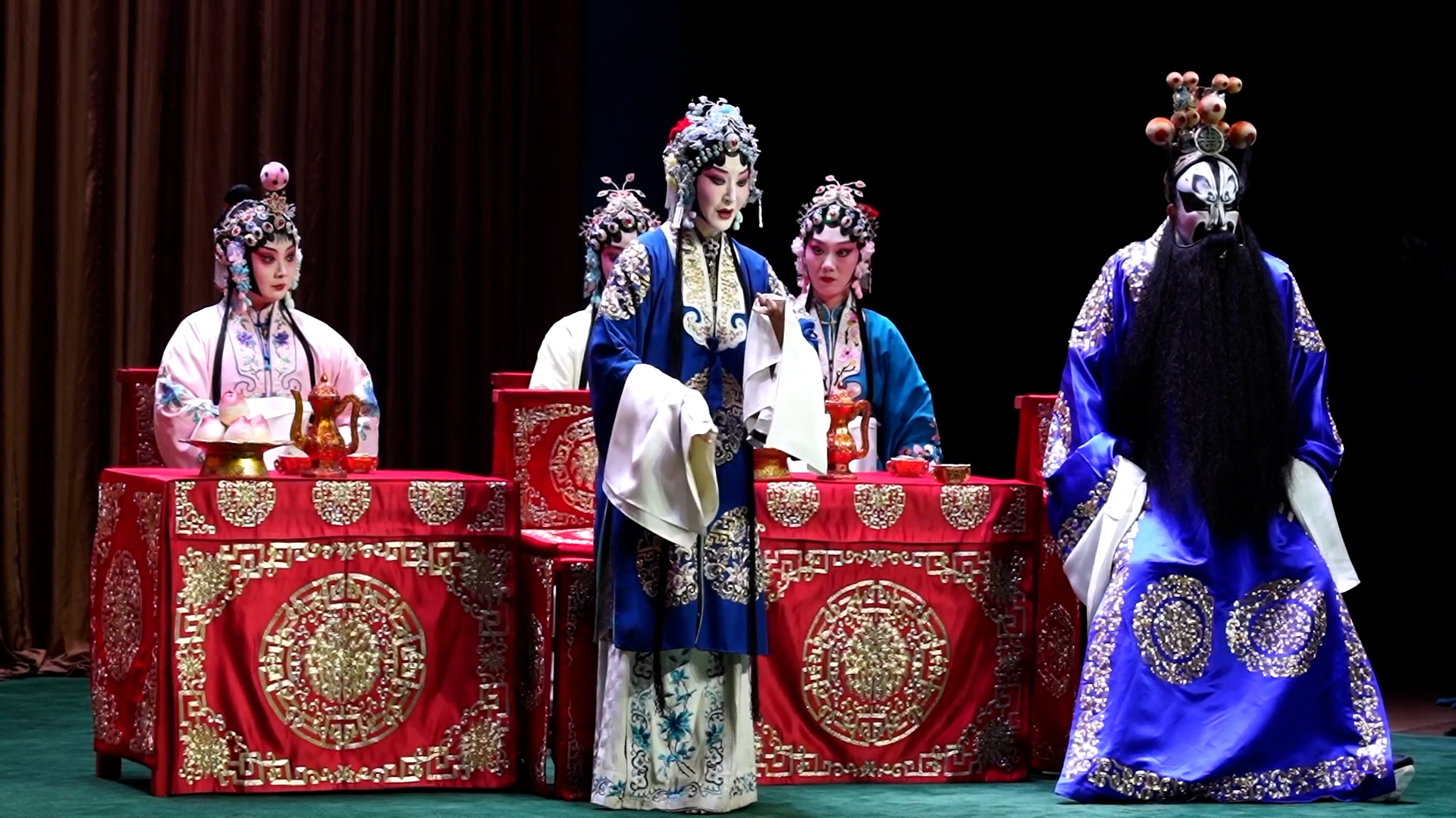 Peking Opera tours Brazil