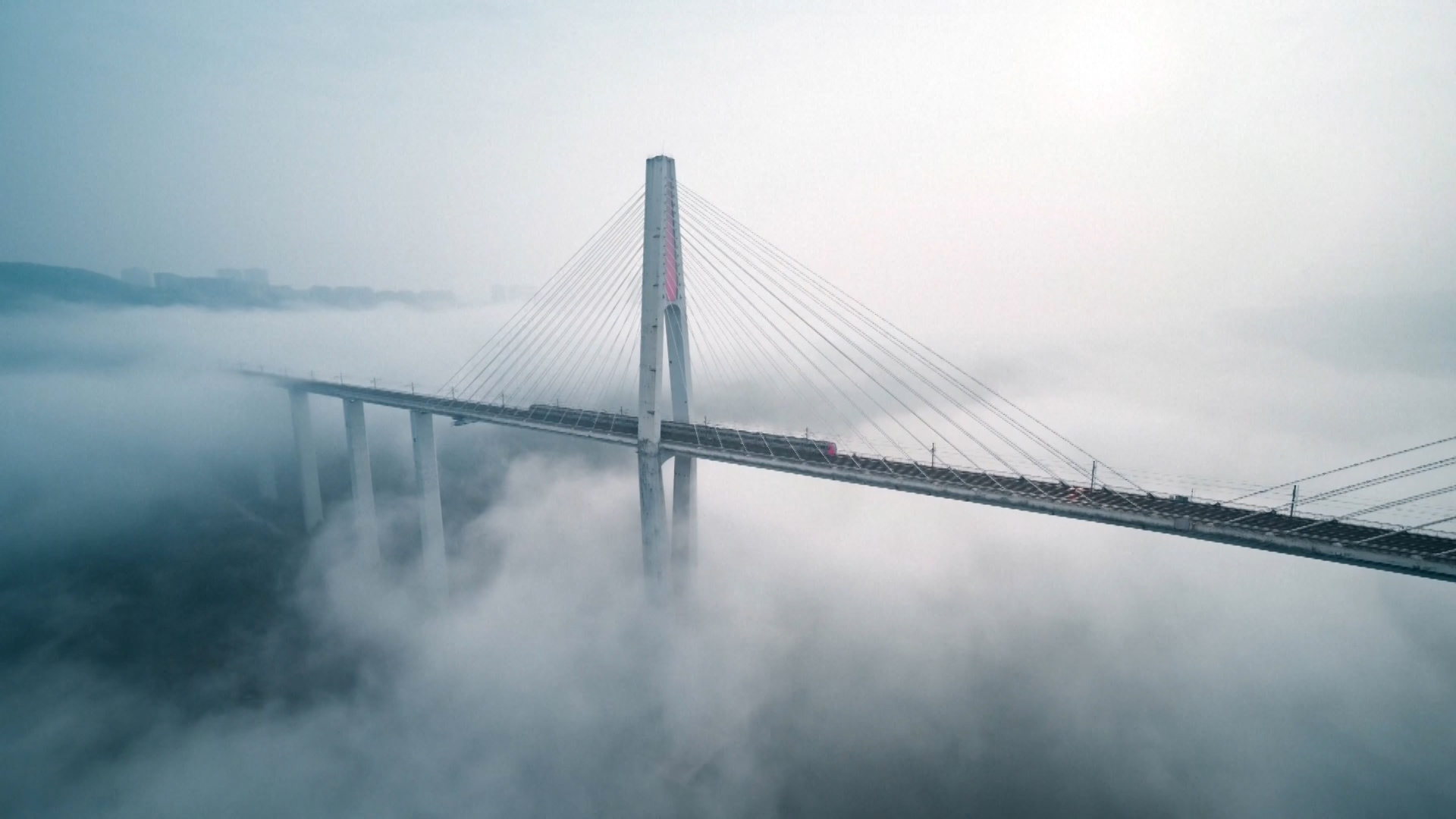 Chongqing bridge in the clouds
