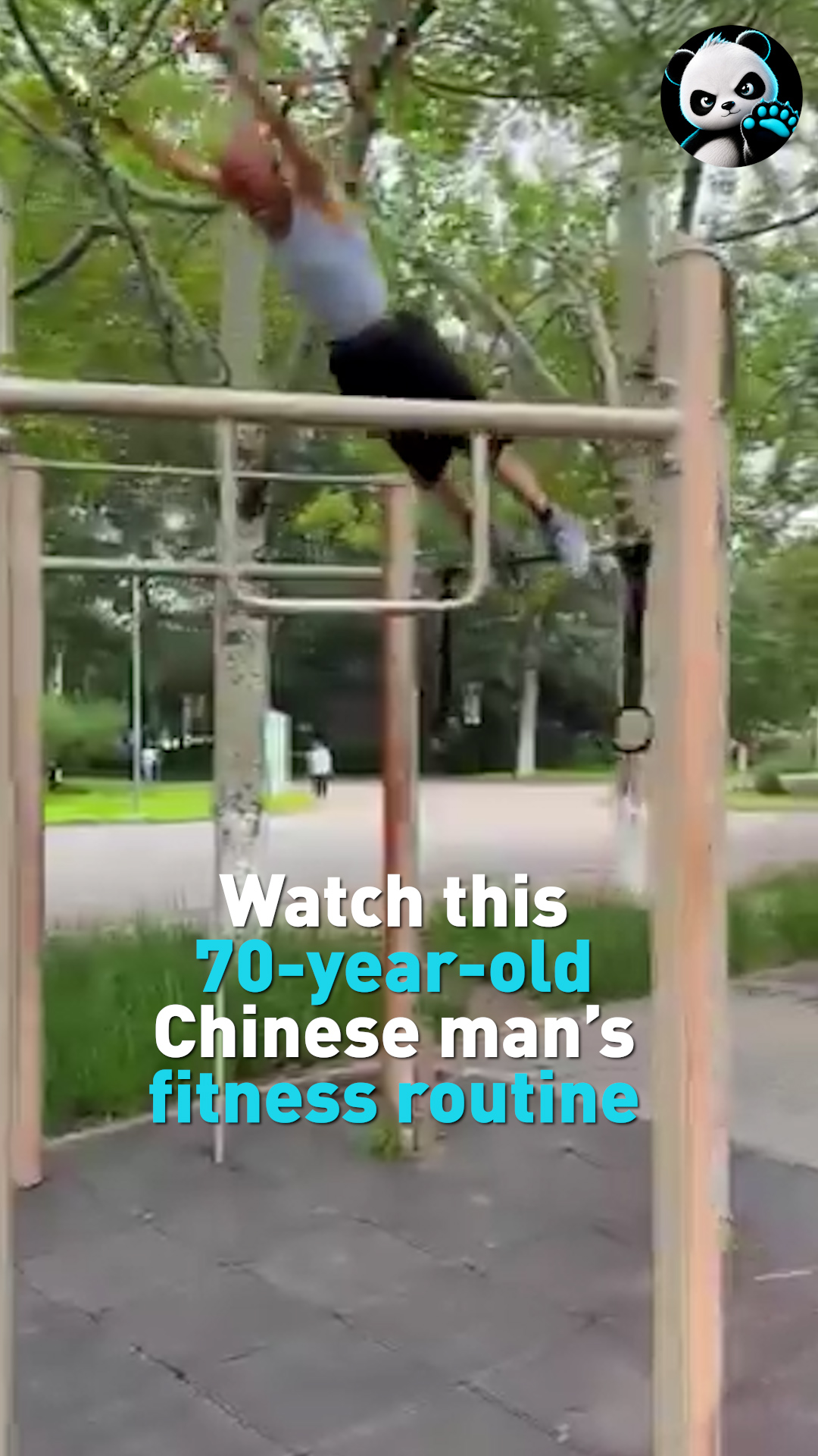 Watch this 70-year-old Chinese man's fitness routine
