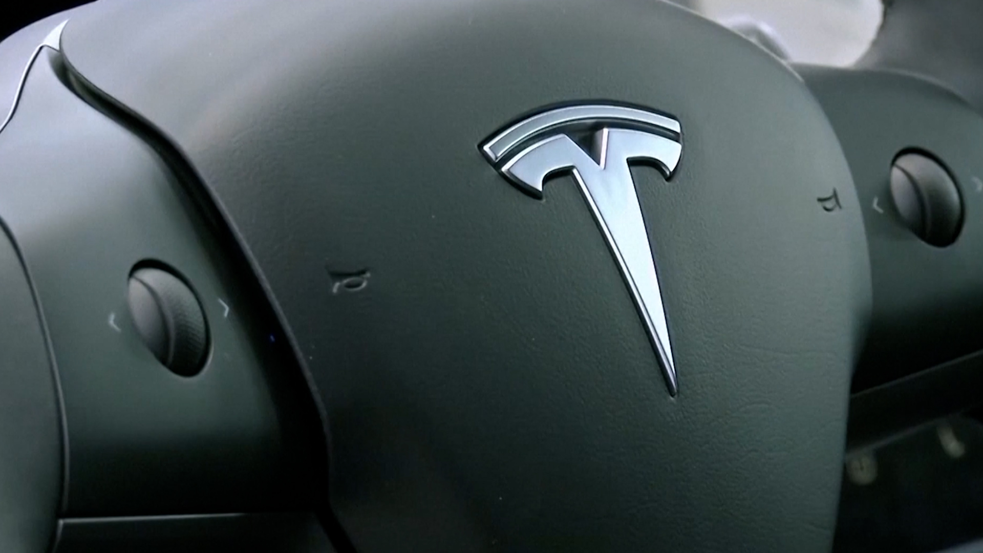 Tesla probed by U.S. government over safety concerns