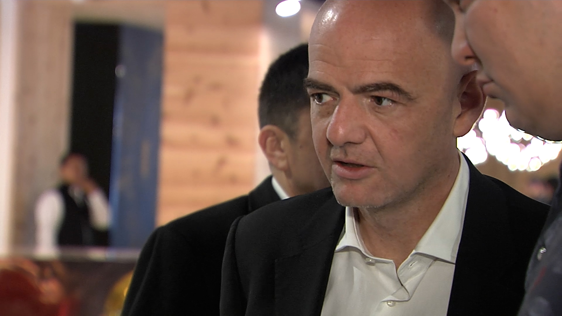 Infantino survives FIFA leadership crisis