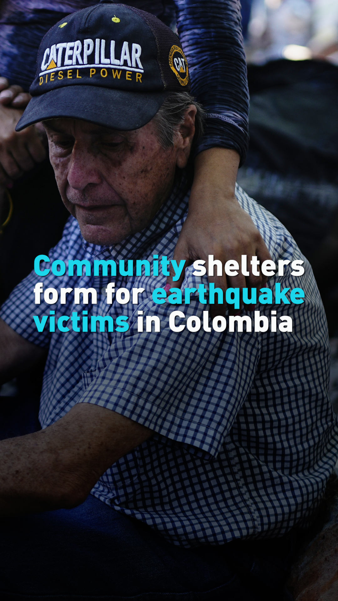 Community shelters form for earthquake victims in Colombia