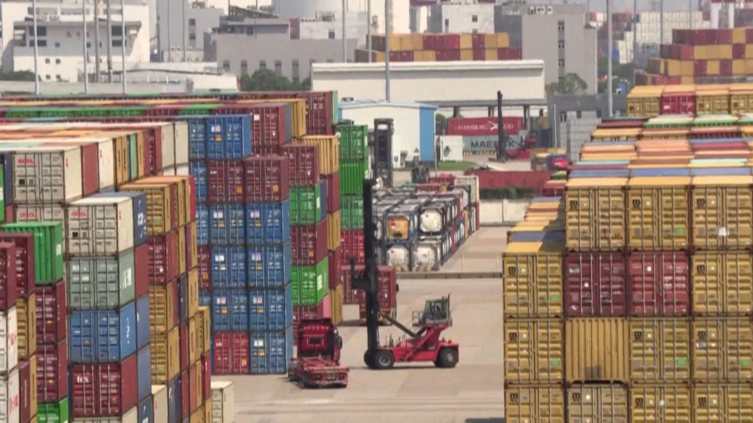 Chinese companies are maintaining record export growth