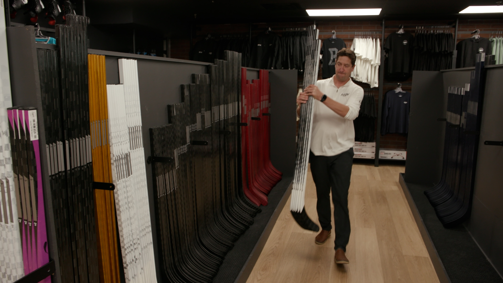 Canadian businesses react to new U.S. tariffs 