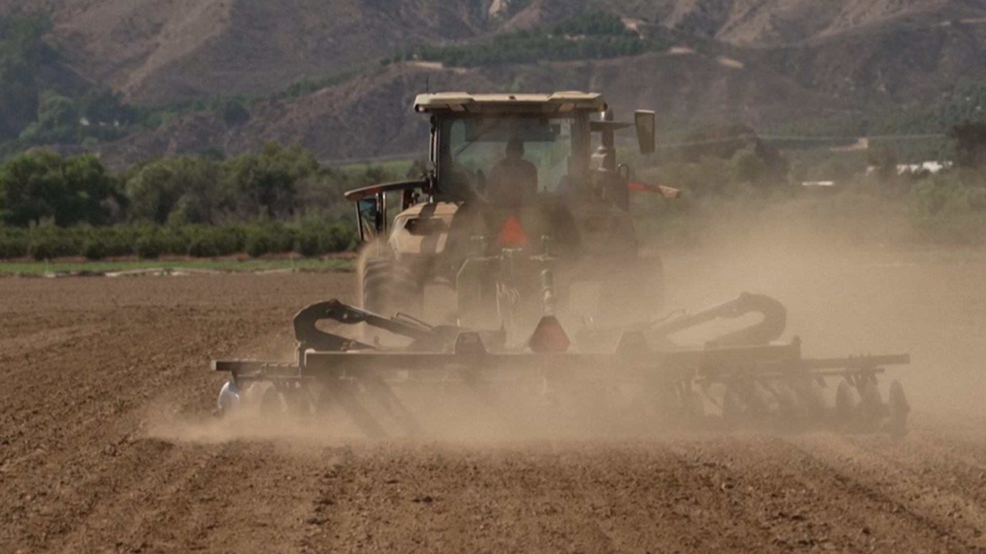 Wartime diesel prices squeeze US farmers 
