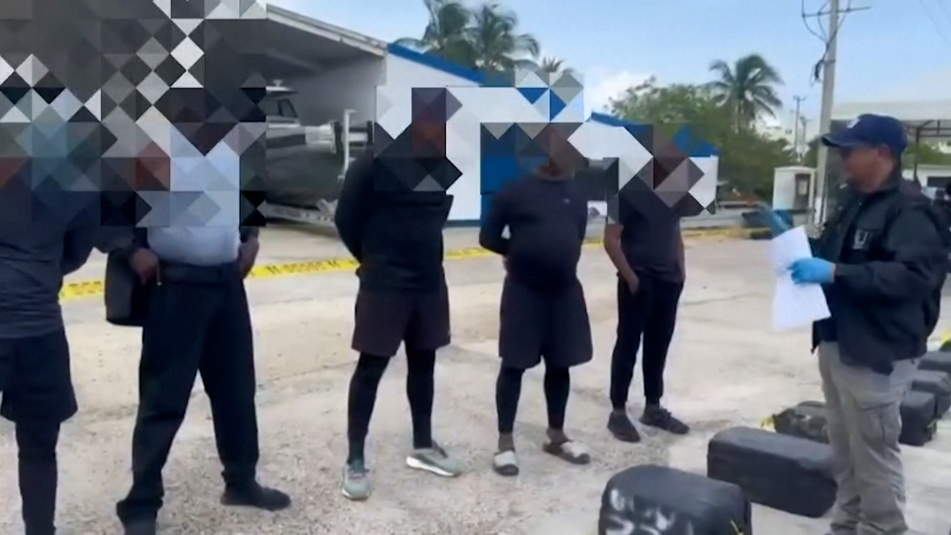 Colombia seizes 3.5 tons of cocaine, arrests five in drug operation