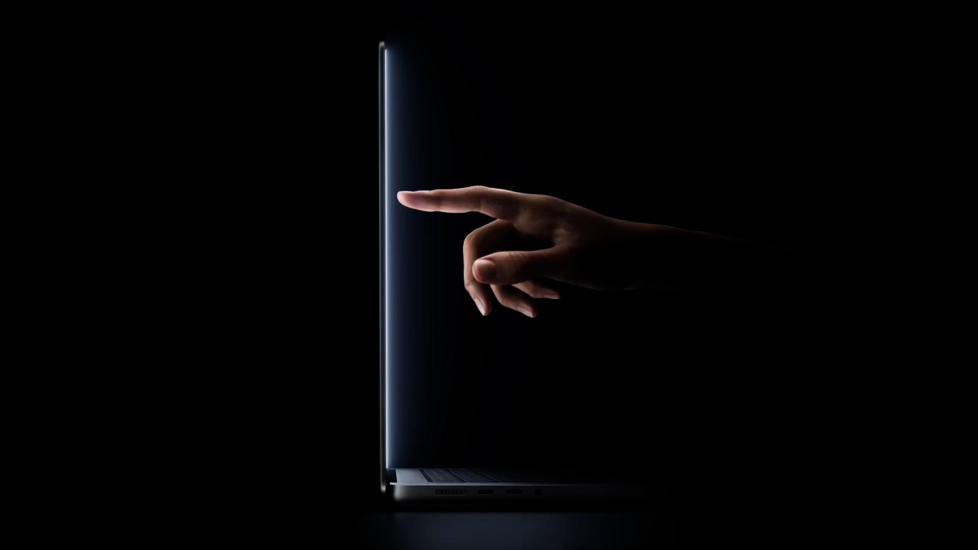 Touchscreens arrive for Apple’s MacBook Pro